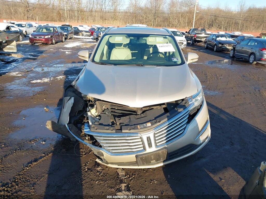 5LMCJ2D9XHUL62784 2017 LINCOLN MKC photo no. 12