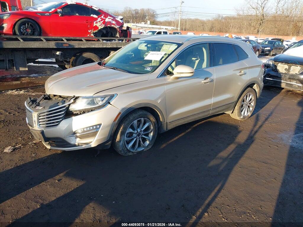 5LMCJ2D9XHUL62784 2017 LINCOLN MKC photo no. 2