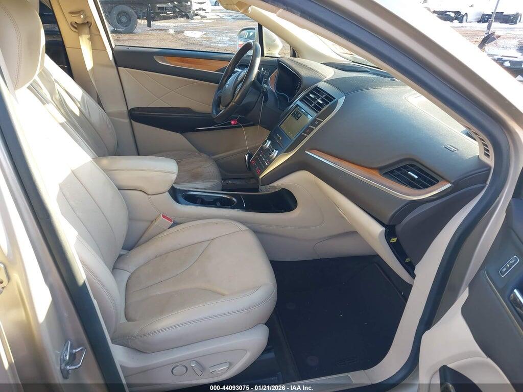 5LMCJ2D9XHUL62784 2017 LINCOLN MKC photo no. 5