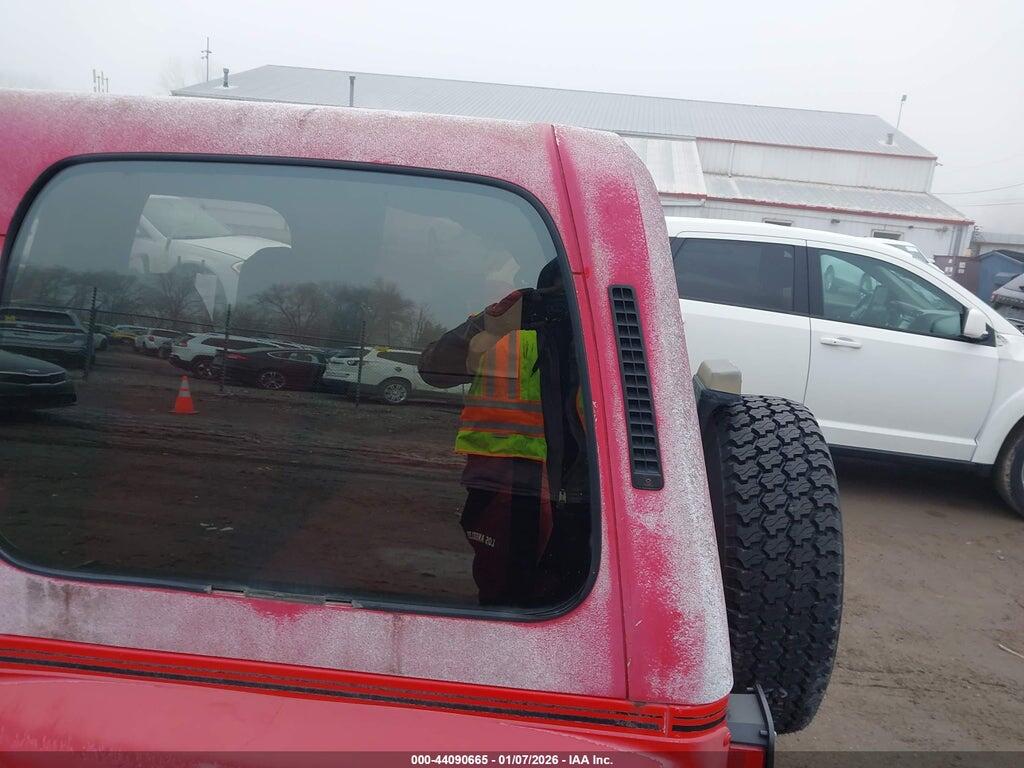 1J4FY69S6RP428292 1994 JEEP WRANGLER / YJ photo no. 6