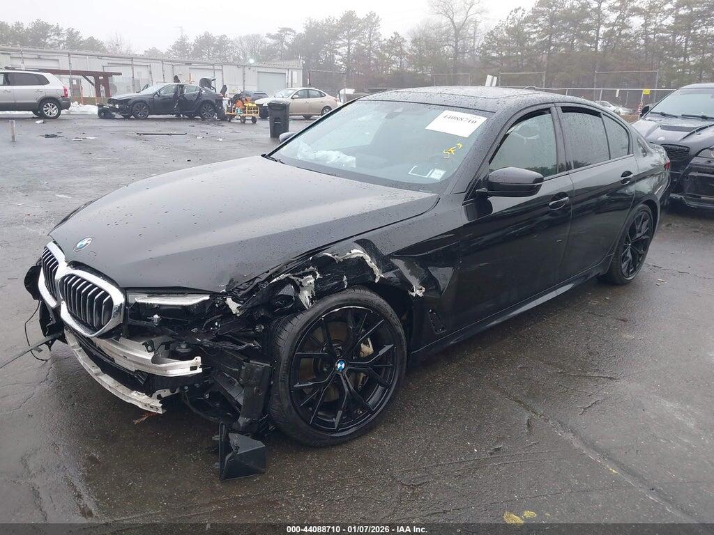 WBA73BJ01NWX58656 2022 BMW 540 photo no. 2