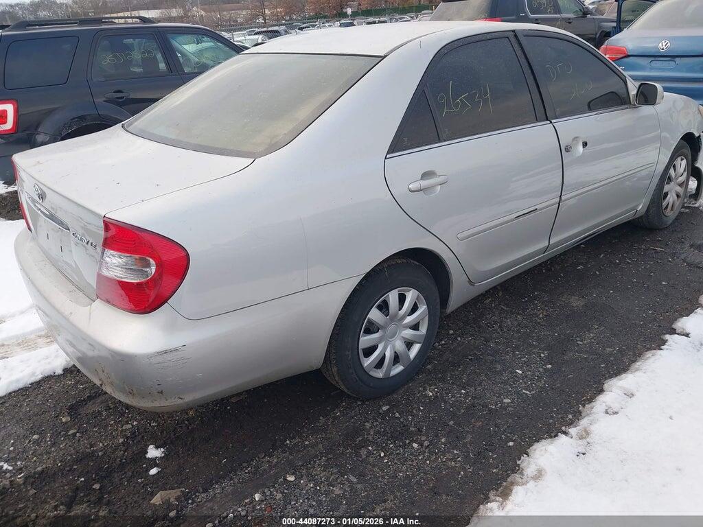 4T1BE32K22U089104 2002 TOYOTA CAMRY photo no. 4