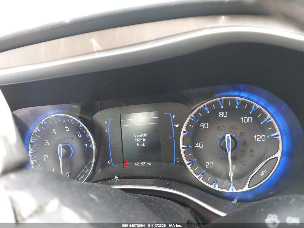 2C4RC1CG3RR152905 2024 CHRYSLER VOYAGER photo no. 7
