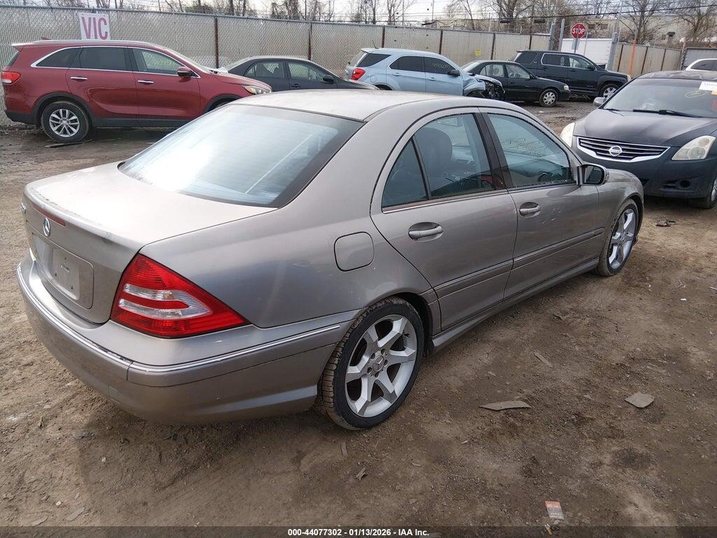WDBRF52H27E023040 2007 MERCEDES-BENZ C 230 photo no. 4