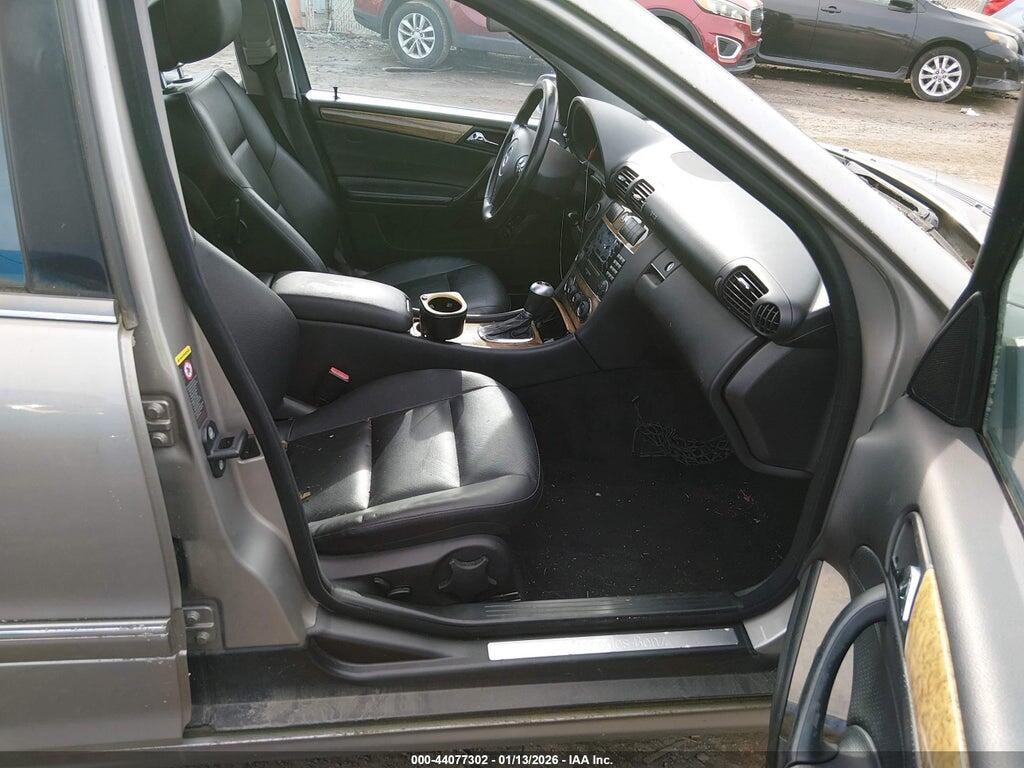 WDBRF52H27E023040 2007 MERCEDES-BENZ C 230 photo no. 5