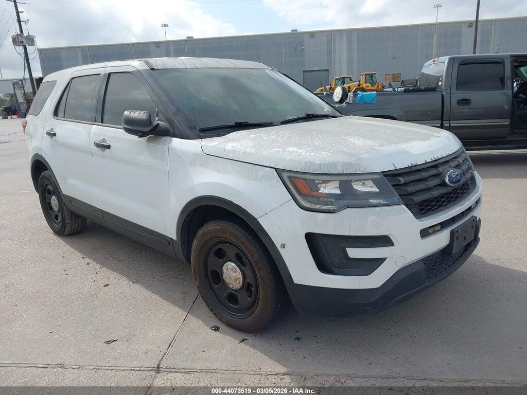 1FM5K8AR6JGC17195 2018 FORD POLICE INTERCEPTOR UTILITY photo no. 1