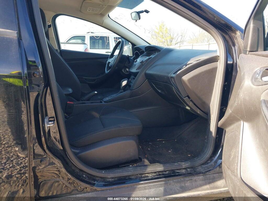 1FADP3KE0GL243880 2016 FORD FOCUS photo no. 5