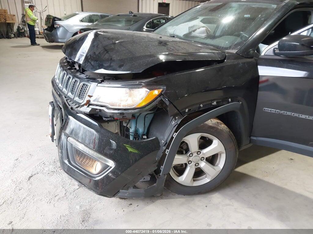 3C4NJDBBXKT683713 2019 JEEP COMPASS photo no. 6