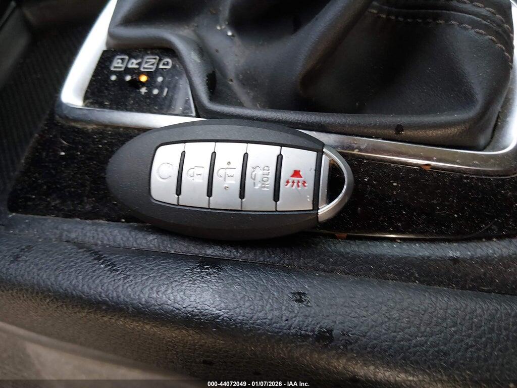 JN8AT2MT2LW018677 2020 NISSAN ROGUE photo no. 11