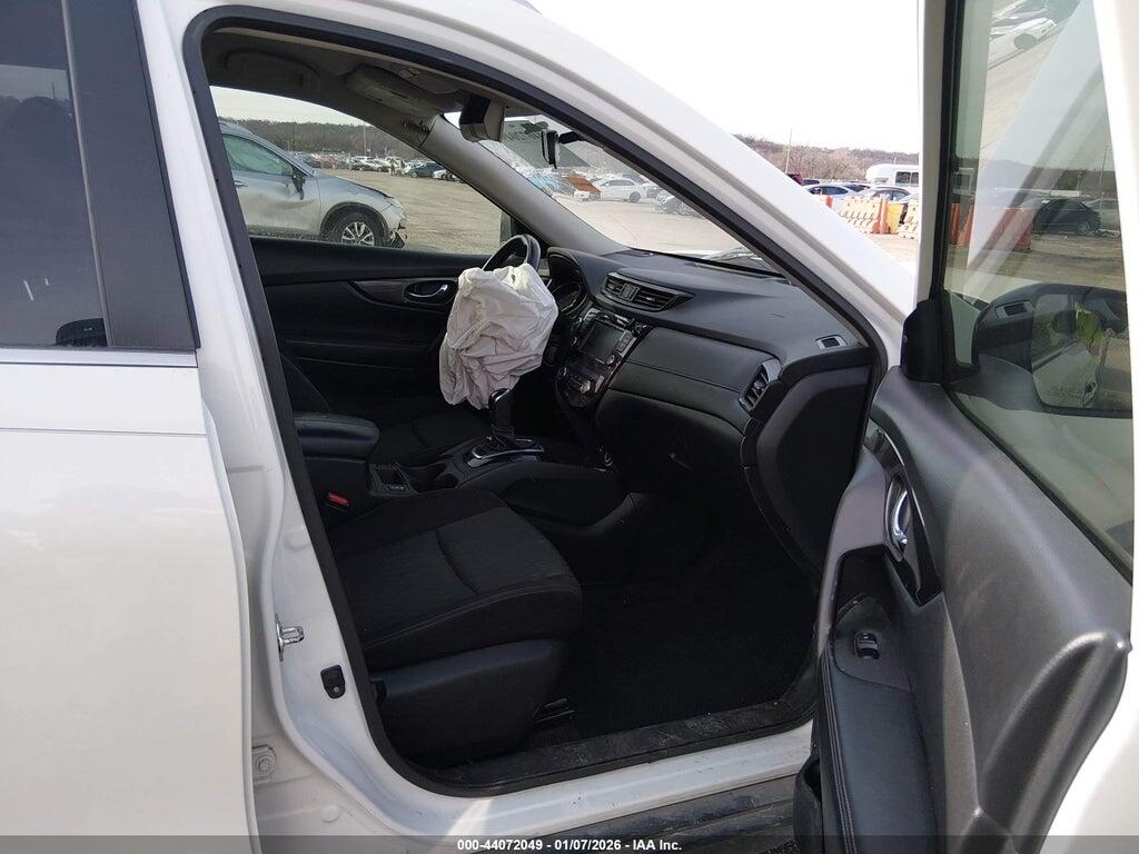 JN8AT2MT2LW018677 2020 NISSAN ROGUE photo no. 5