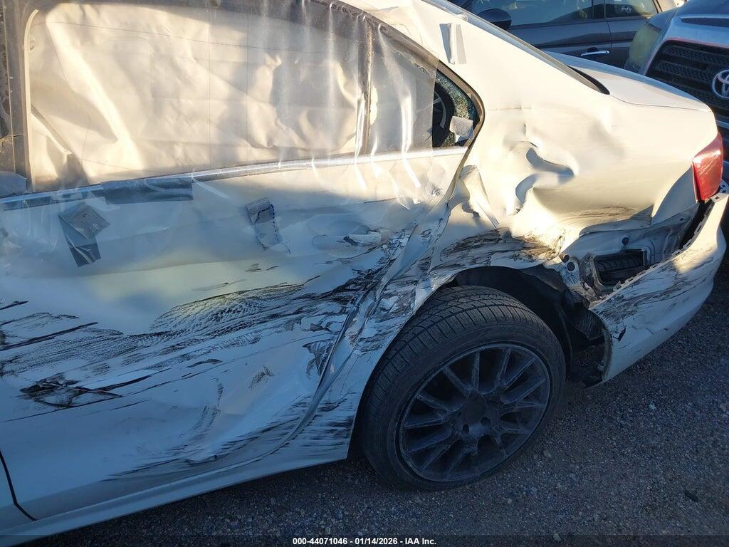 3VW2B7AJXHM350986 2017 VOLKSWAGEN JETTA photo no. 6