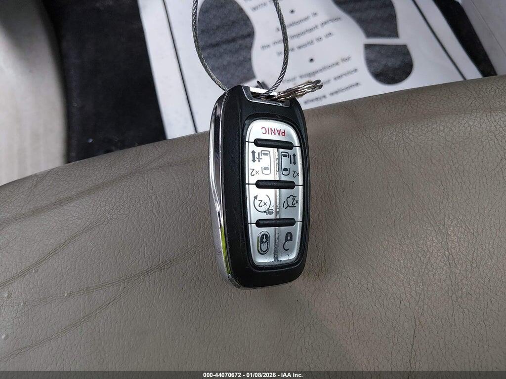 2C4RC1L74MR603087 2021 CHRYSLER PACIFICA HYBRID photo no. 11