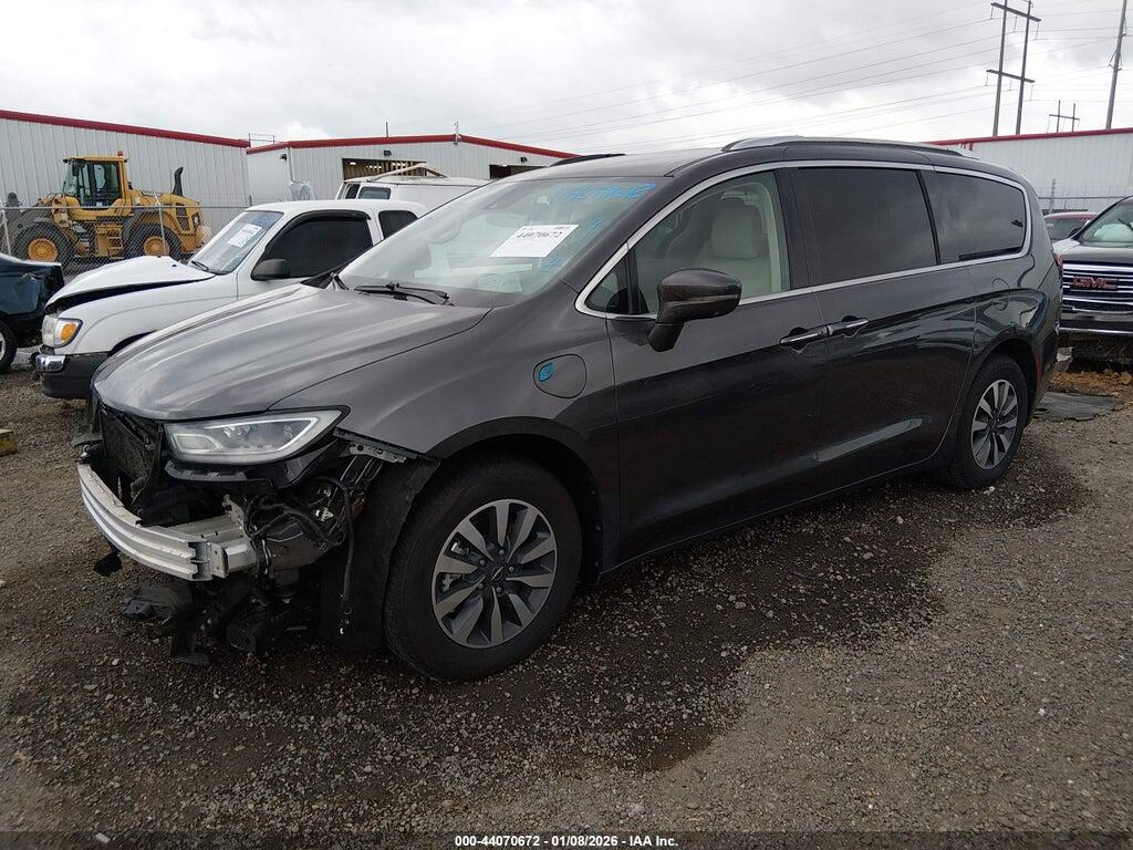 2C4RC1L74MR603087 2021 CHRYSLER PACIFICA HYBRID photo no. 2