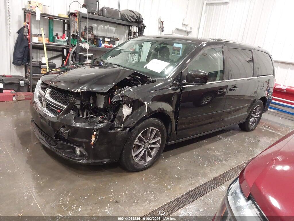 2C4RDGCG2HR787001 2017 DODGE GRAND CARAVAN photo no. 2