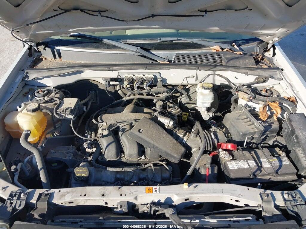 1FMCU94178KD75274 2008 FORD ESCAPE photo no. 10