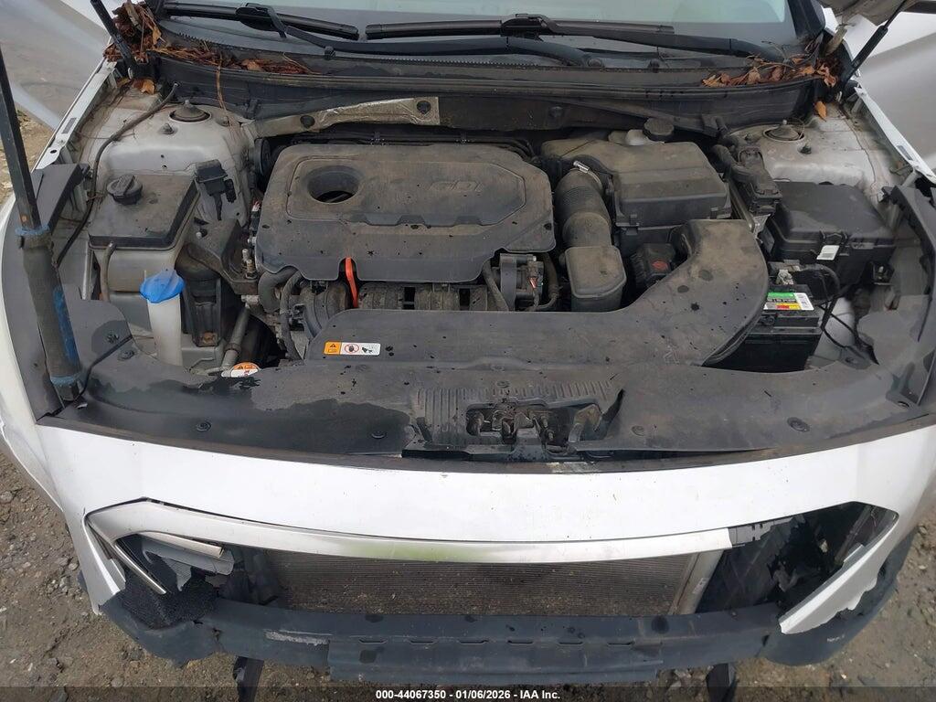 5NPE24AF9FH124581 2015 HYUNDAI SONATA photo no. 10