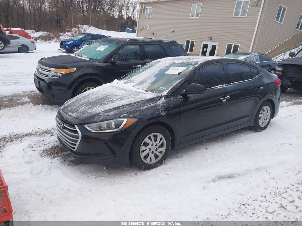 5NPD74LFXHH197486 2017 HYUNDAI ELANTRA photo no. 2