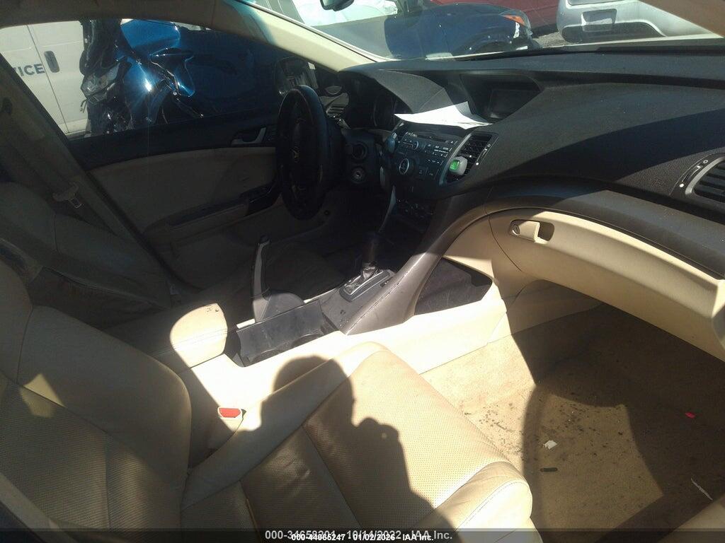 JH4CU2F64AC011929 2010 ACURA TSX photo no. 5