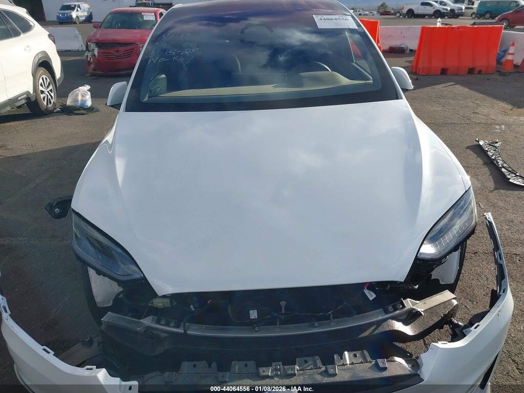 7SAXCDE5XSF465748 2025 TESLA MODEL X photo no. 10