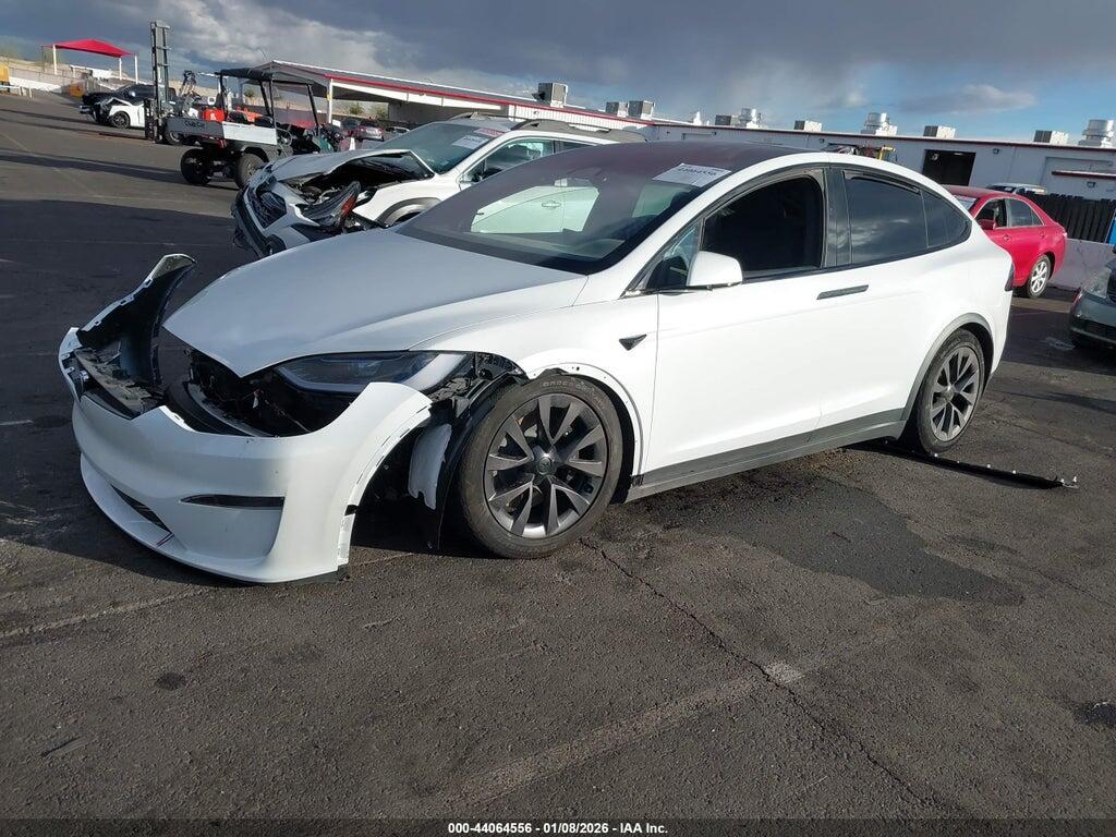 7SAXCDE5XSF465748 2025 TESLA MODEL X photo no. 2