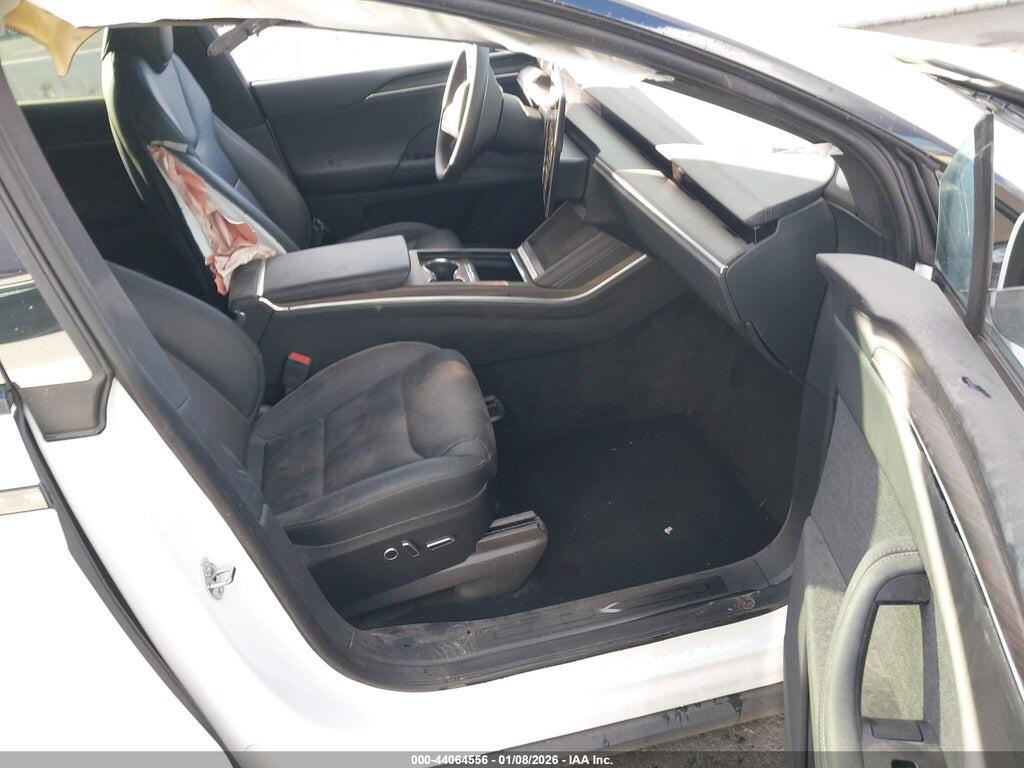 7SAXCDE5XSF465748 2025 TESLA MODEL X photo no. 5