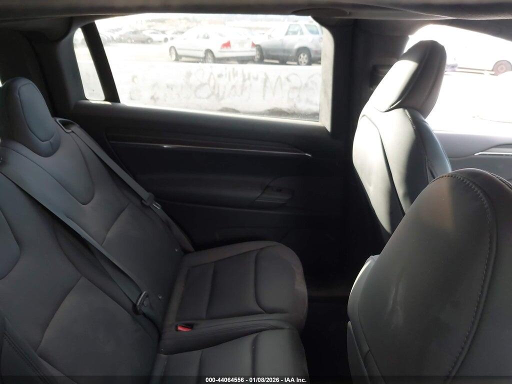7SAXCDE5XSF465748 2025 TESLA MODEL X photo no. 8