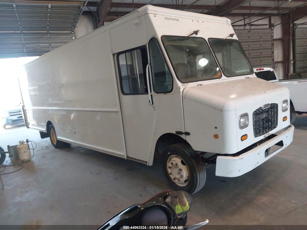 4UZAC3DV7CCBT7215 2012 FREIGHTLINER CHASSIS photo no. 1