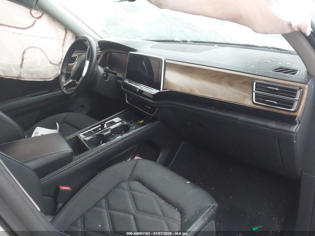 1V2HR2CA7RC593228 2024 VOLKSWAGEN ATLAS photo no. 5