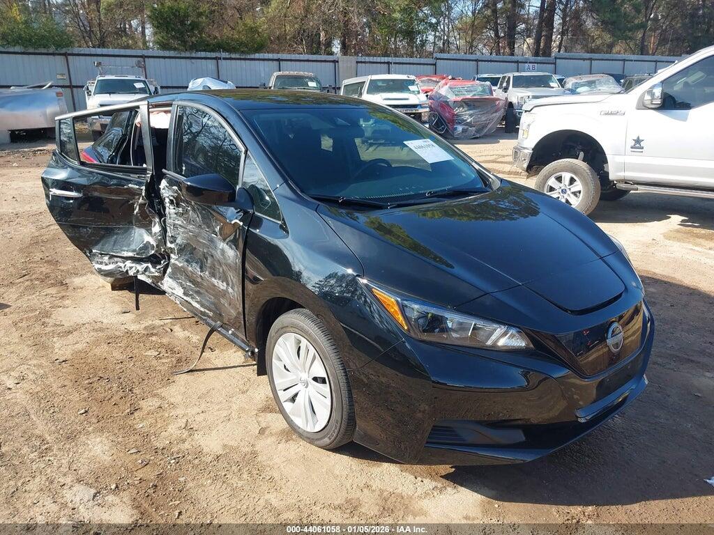 1N4AZ1BVXPC555268 2023 NISSAN LEAF photo no. 1