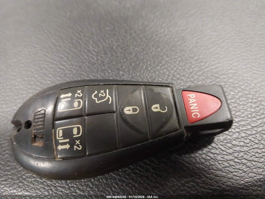2C4RC1BG7ER132944 2014 CHRYSLER TOWN & COUNTRY photo no. 11