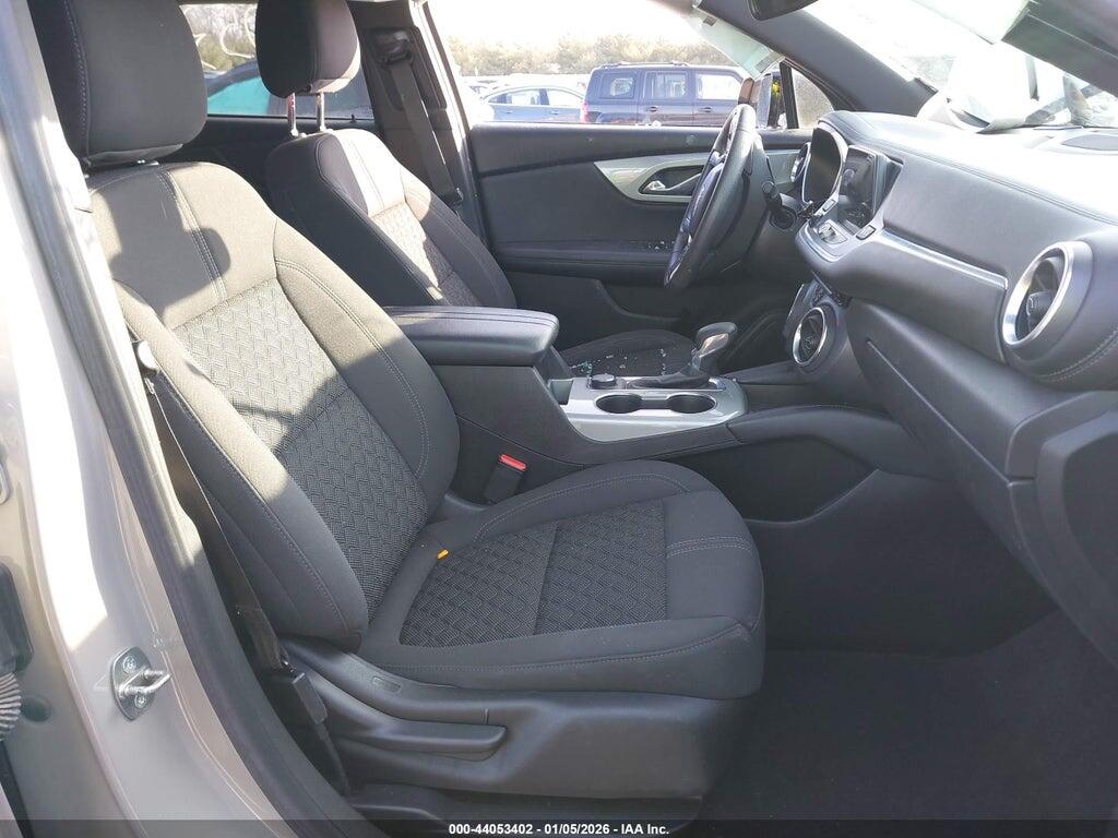 3GNKBHRS4MS521900 2021 CHEVROLET BLAZER photo no. 5