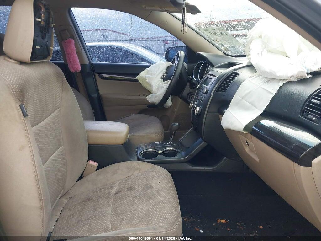 5XYKT4A15CG284397 2012 KIA SORENTO photo no. 5