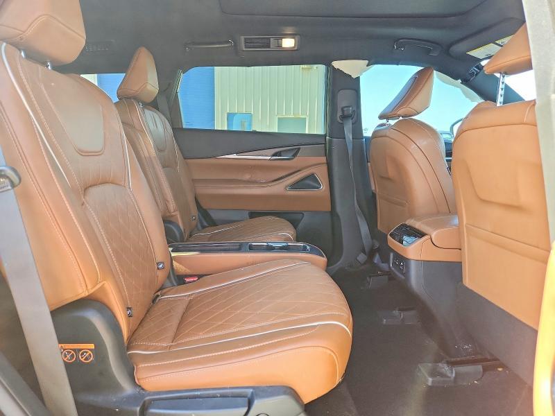 2022 INFINITI QX60 AUTOGRAPH — Фото 11 из 14