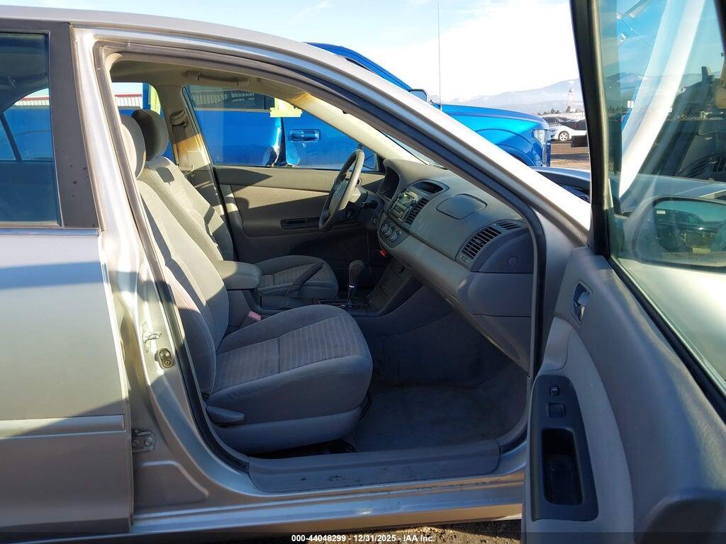 4T1BE32K15U591283 2005 TOYOTA CAMRY photo no. 5