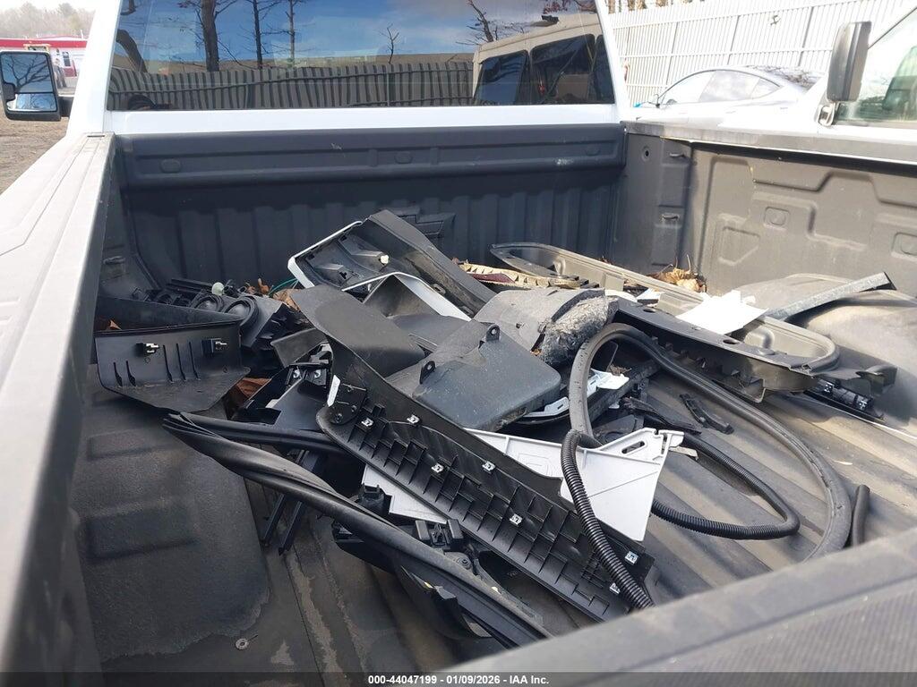 1GC4YSEY6NF207758 2022 CHEVROLET SILVERADO 3500HD photo no. 6