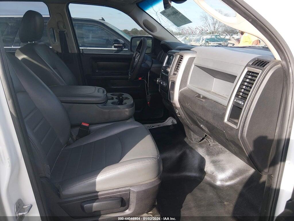 1C6RR6FG1KS671941 2019 RAM 1500 CLASSIC photo no. 5
