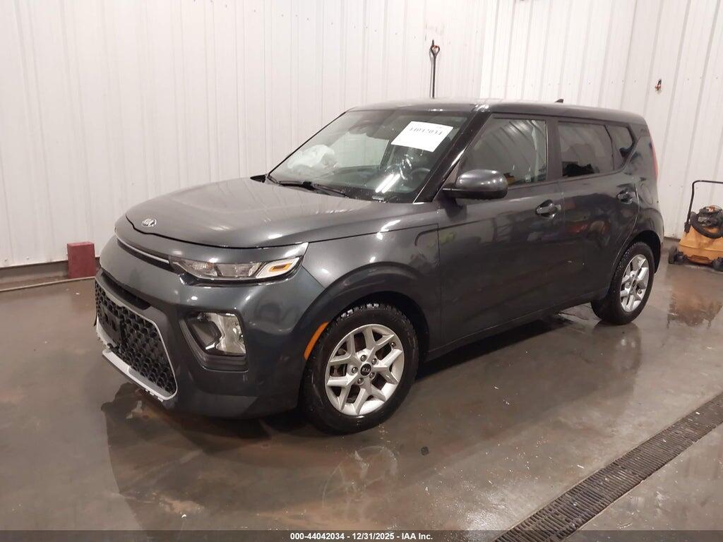 KNDJ23AU8M7746632 2021 KIA SOUL photo no. 2