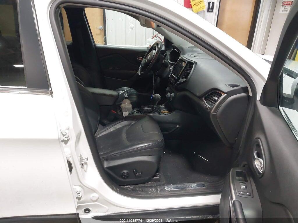 1C4PJMDN9KD474761 2019 JEEP CHEROKEE photo no. 5