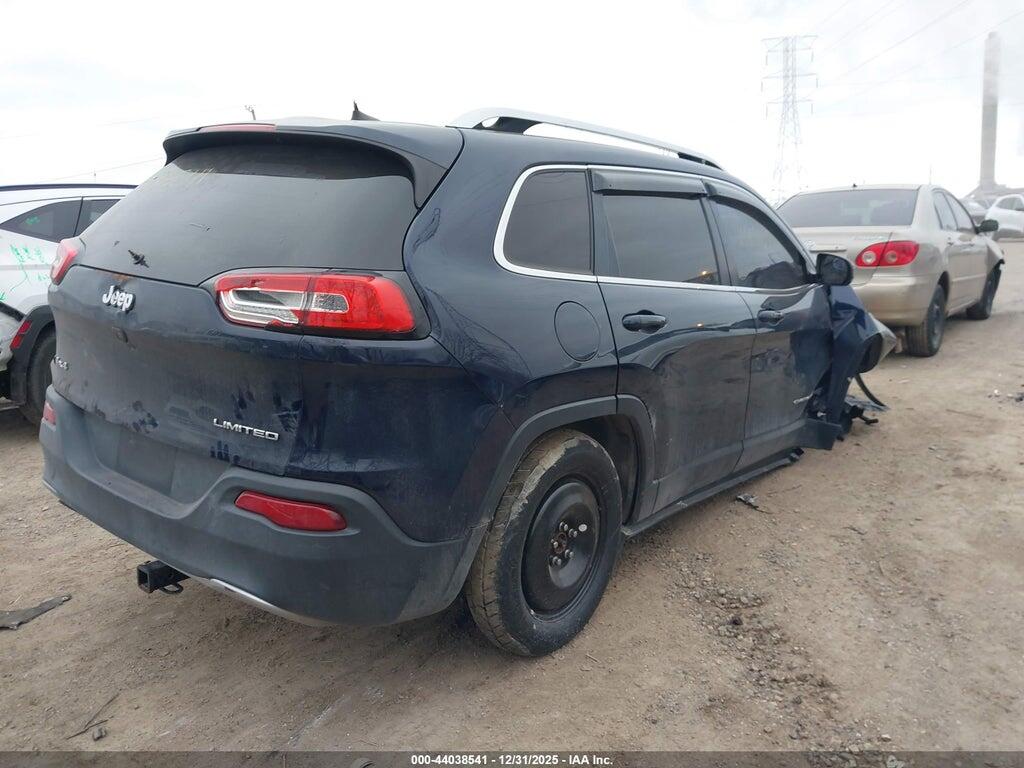 1C4PJMDB3GW240102 2016 JEEP CHEROKEE photo no. 4