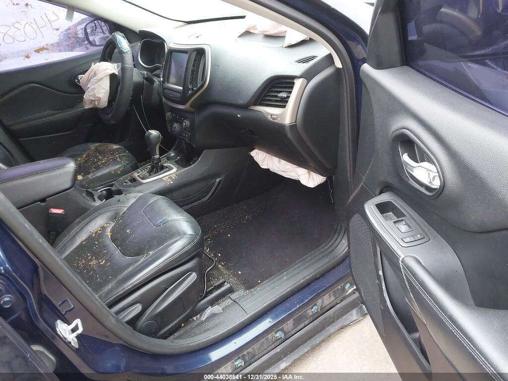 1C4PJMDB3GW240102 2016 JEEP CHEROKEE photo no. 5