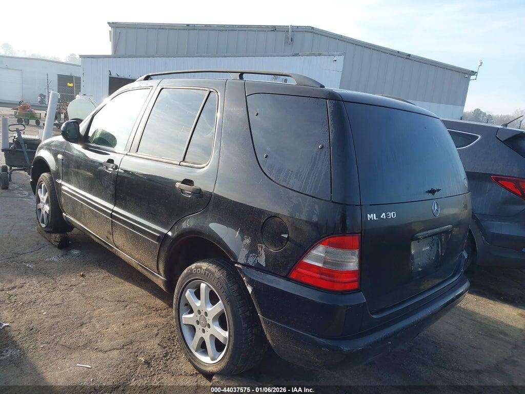 4JGAB72E11A224403 2001 MERCEDES-BENZ ML 430 photo no. 3