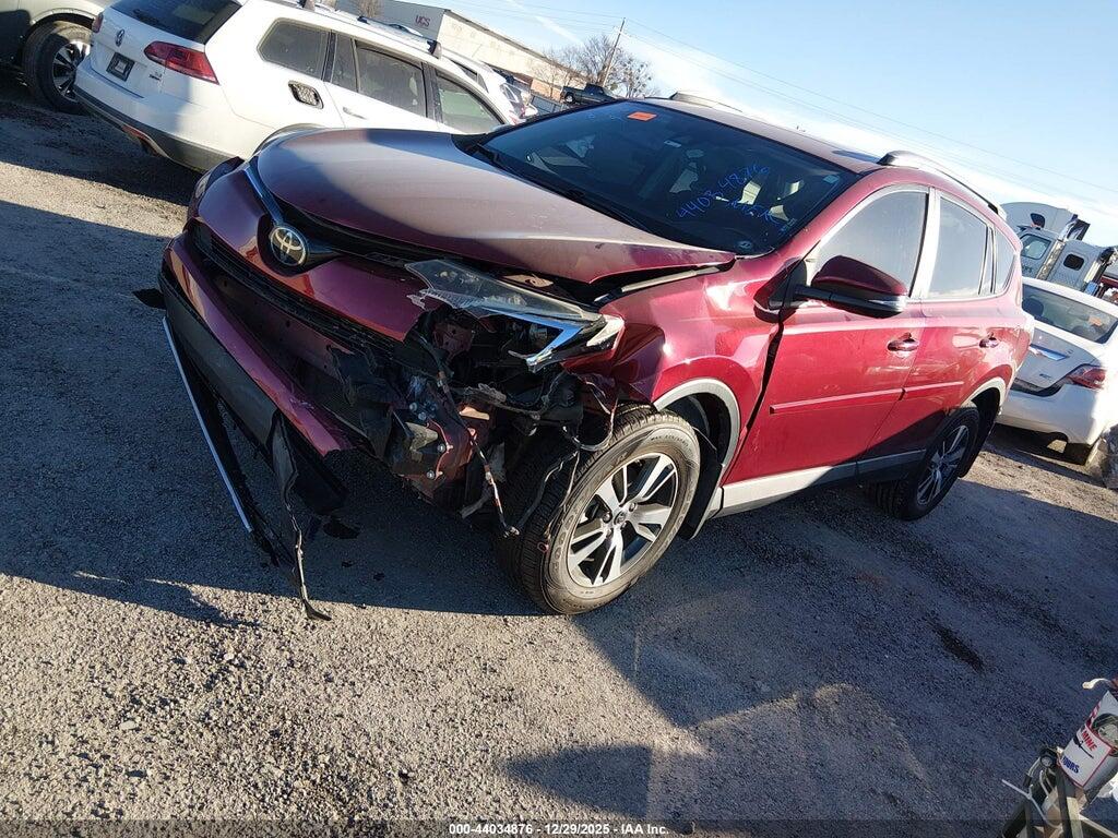 2T3RFREV8JW834870 2018 TOYOTA RAV4 photo no. 2
