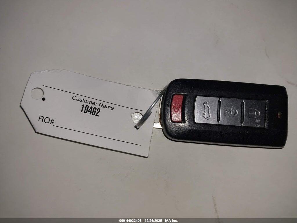JA4AD3A36KZ039560 2019 MITSUBISHI OUTLANDER photo no. 11