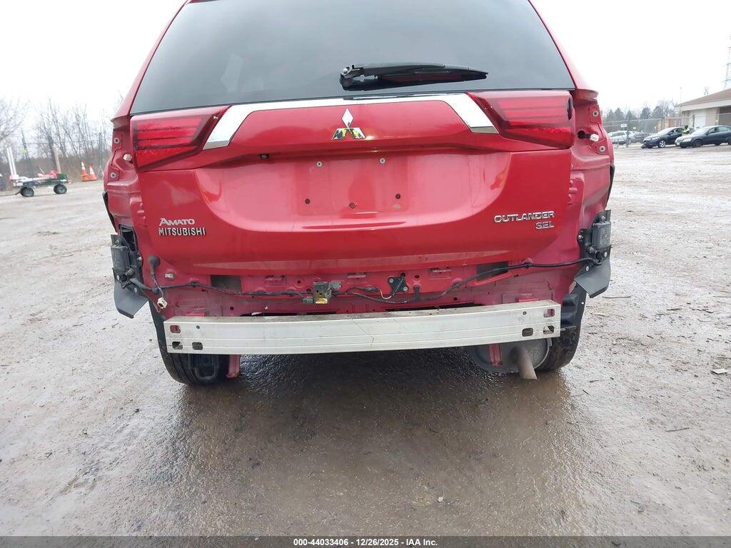 JA4AD3A36KZ039560 2019 MITSUBISHI OUTLANDER photo no. 6