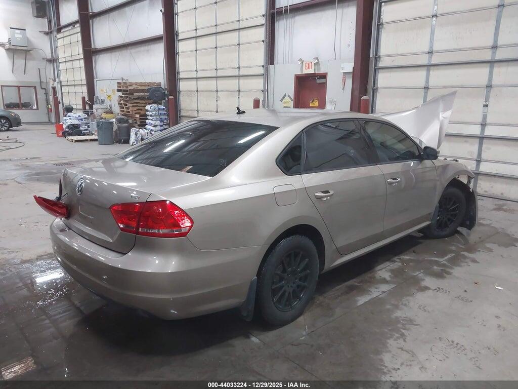 1VWAS7A36FC062653 2015 VOLKSWAGEN PASSAT photo no. 4