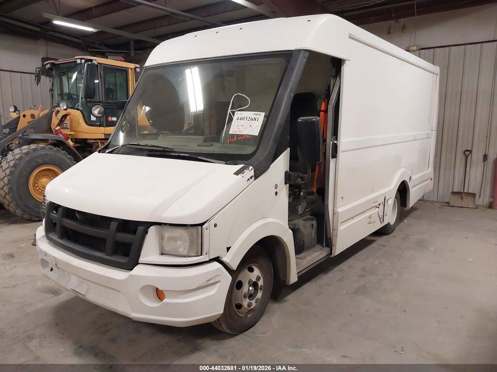 JALB4T175D7W01541 2013 ISUZU COMMERCIAL VAN photo no. 2