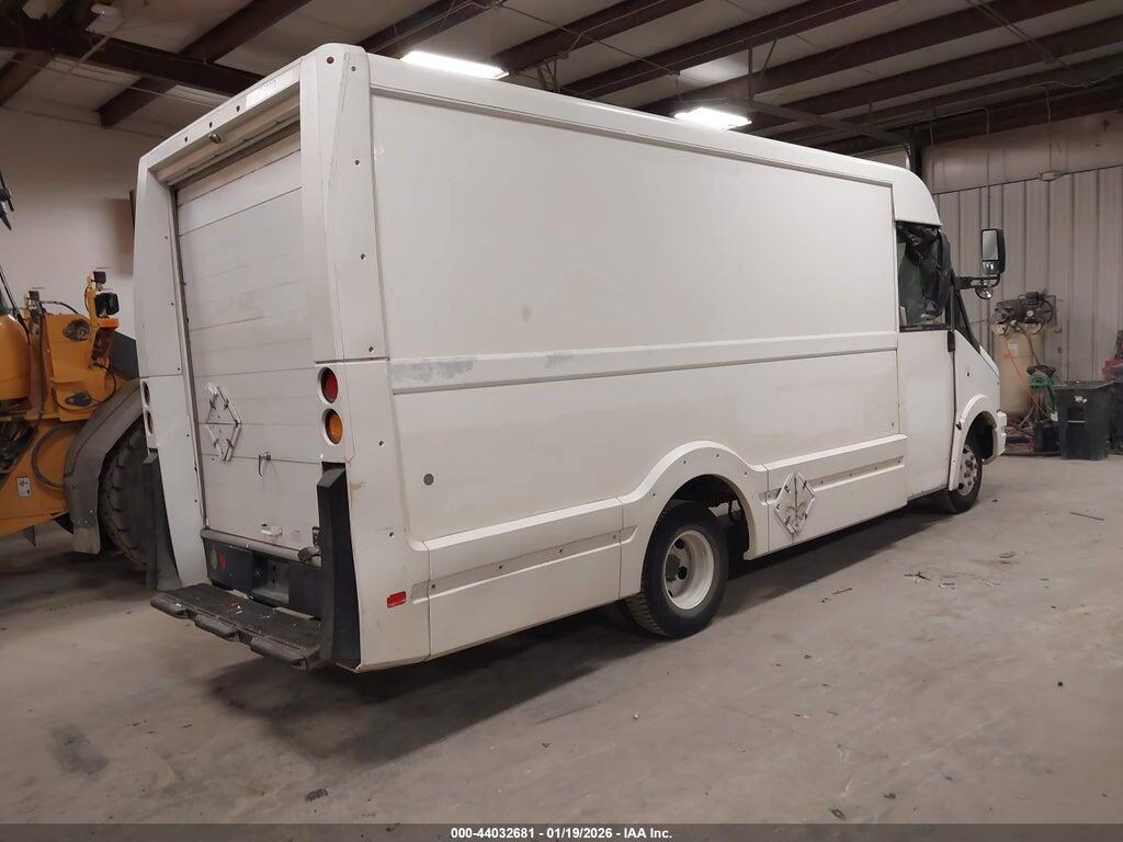 JALB4T175D7W01541 2013 ISUZU COMMERCIAL VAN photo no. 4