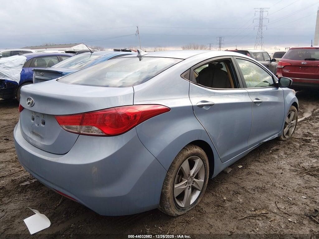 KMHDH4AE7CU326480 2012 HYUNDAI ELANTRA photo no. 4
