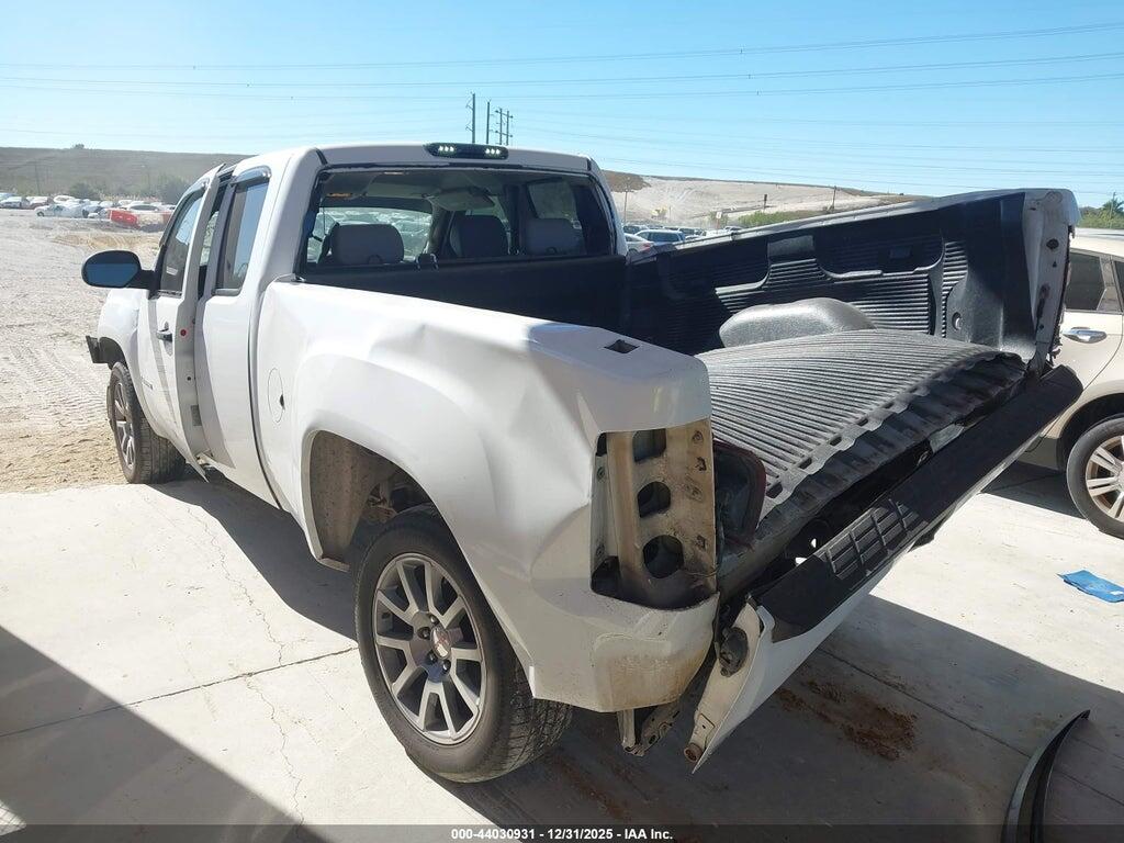 1GTEC19CX8Z280548 2008 GMC SIERRA 1500 photo no. 3