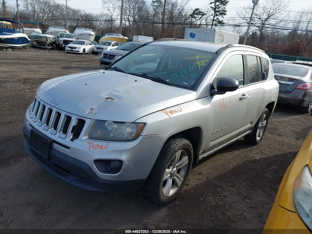 1C4NJDBB4ED567529 2014 JEEP COMPASS photo no. 2